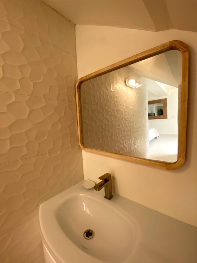 Les Suites Love 3 Spa Vue Mer Piscine Marseille Exteriör bild