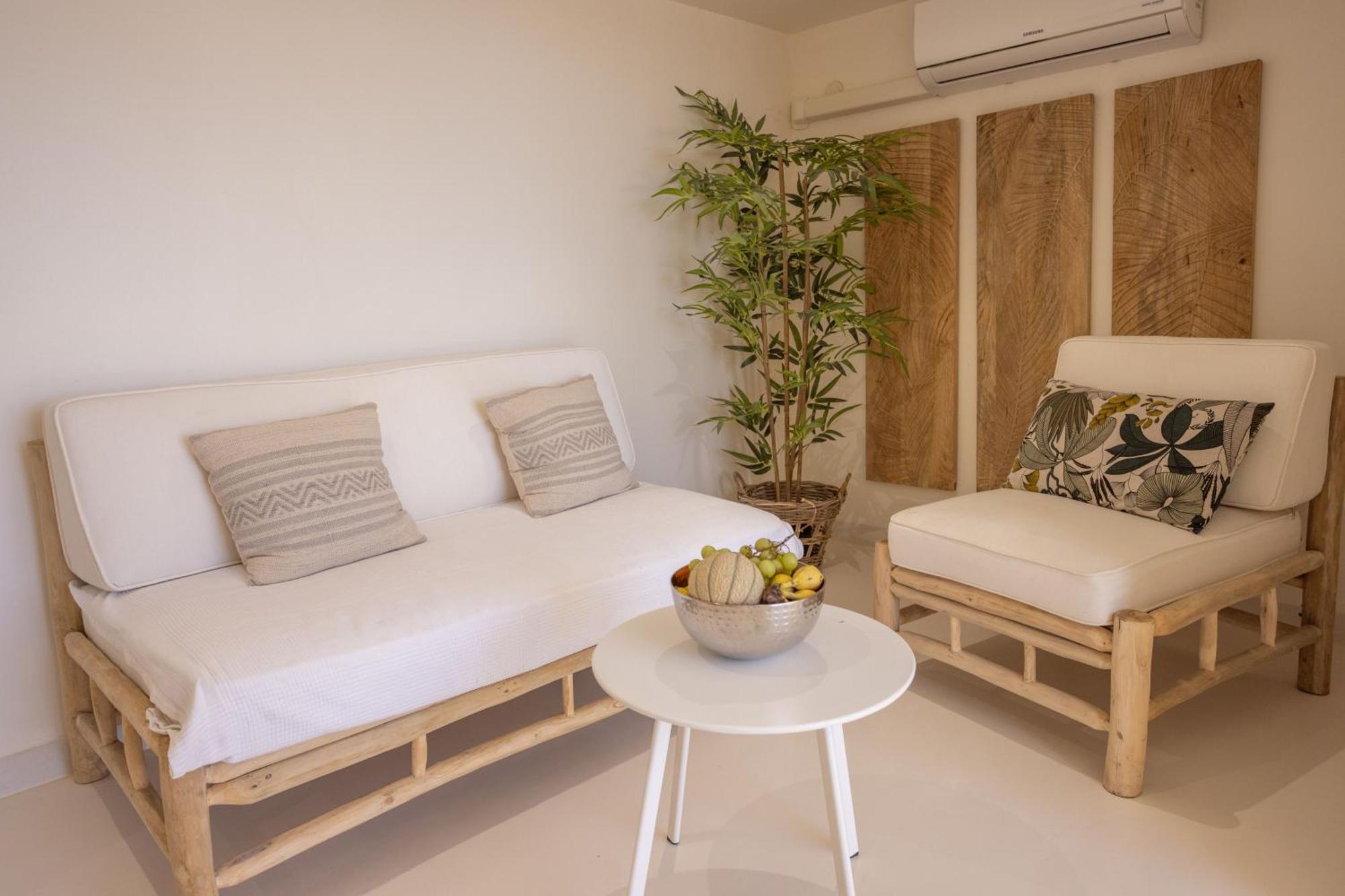 Les Suites Love 3 Spa Vue Mer Piscine Marseille Exteriör bild